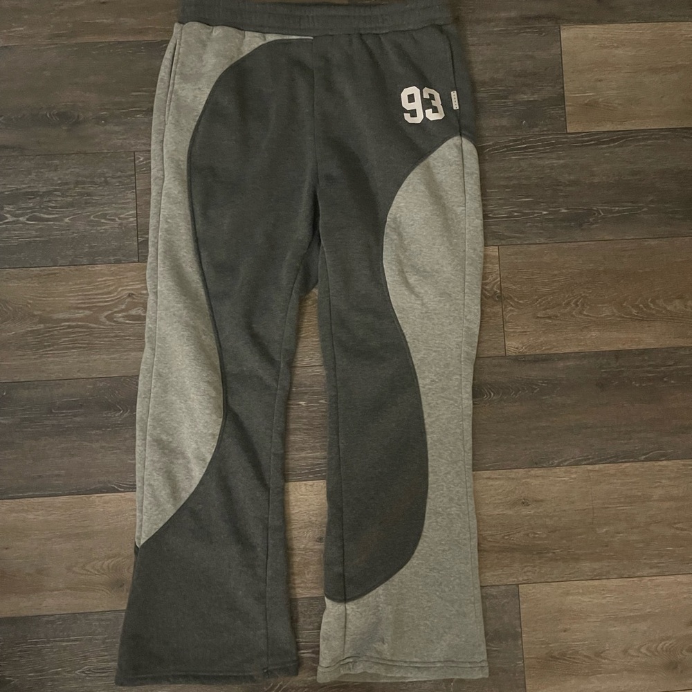 Sumwon Flared Sweatpants